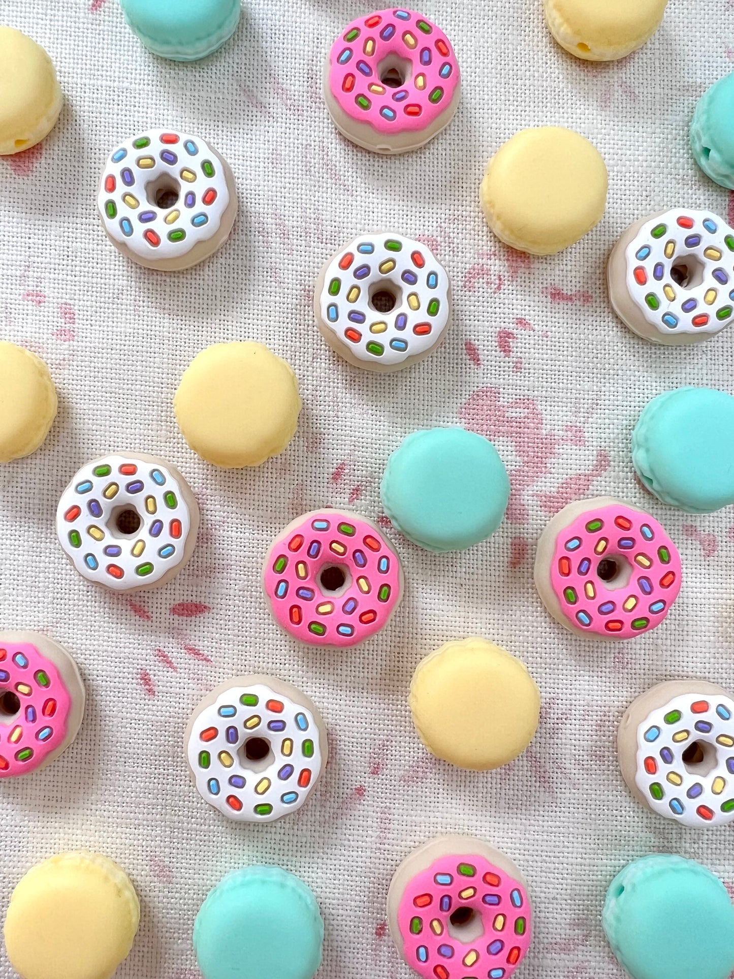 Doughnut Knitting Needle Stoppers - Pink